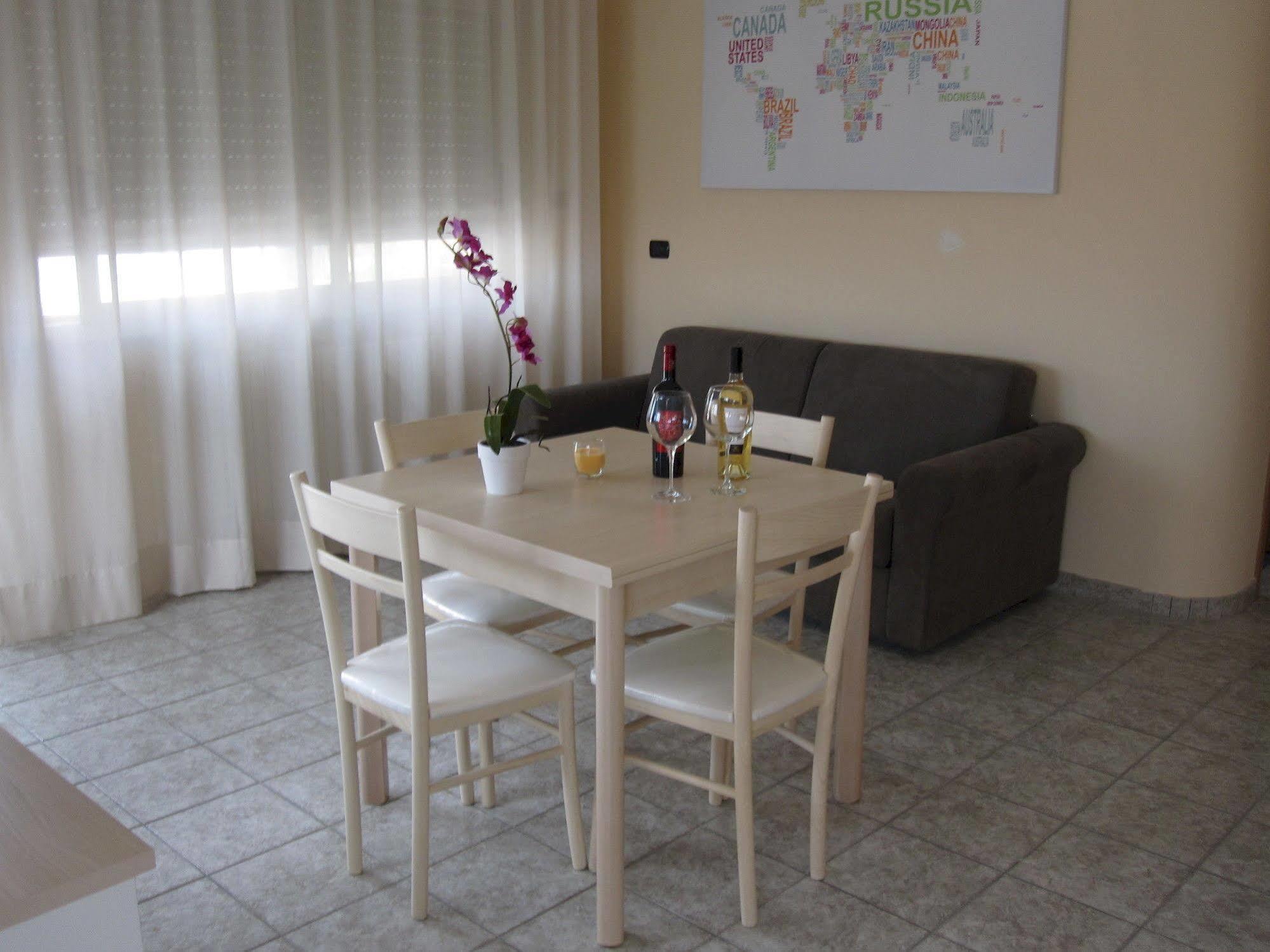 Quarantadue Quindici Hotel Termoli Luaran gambar