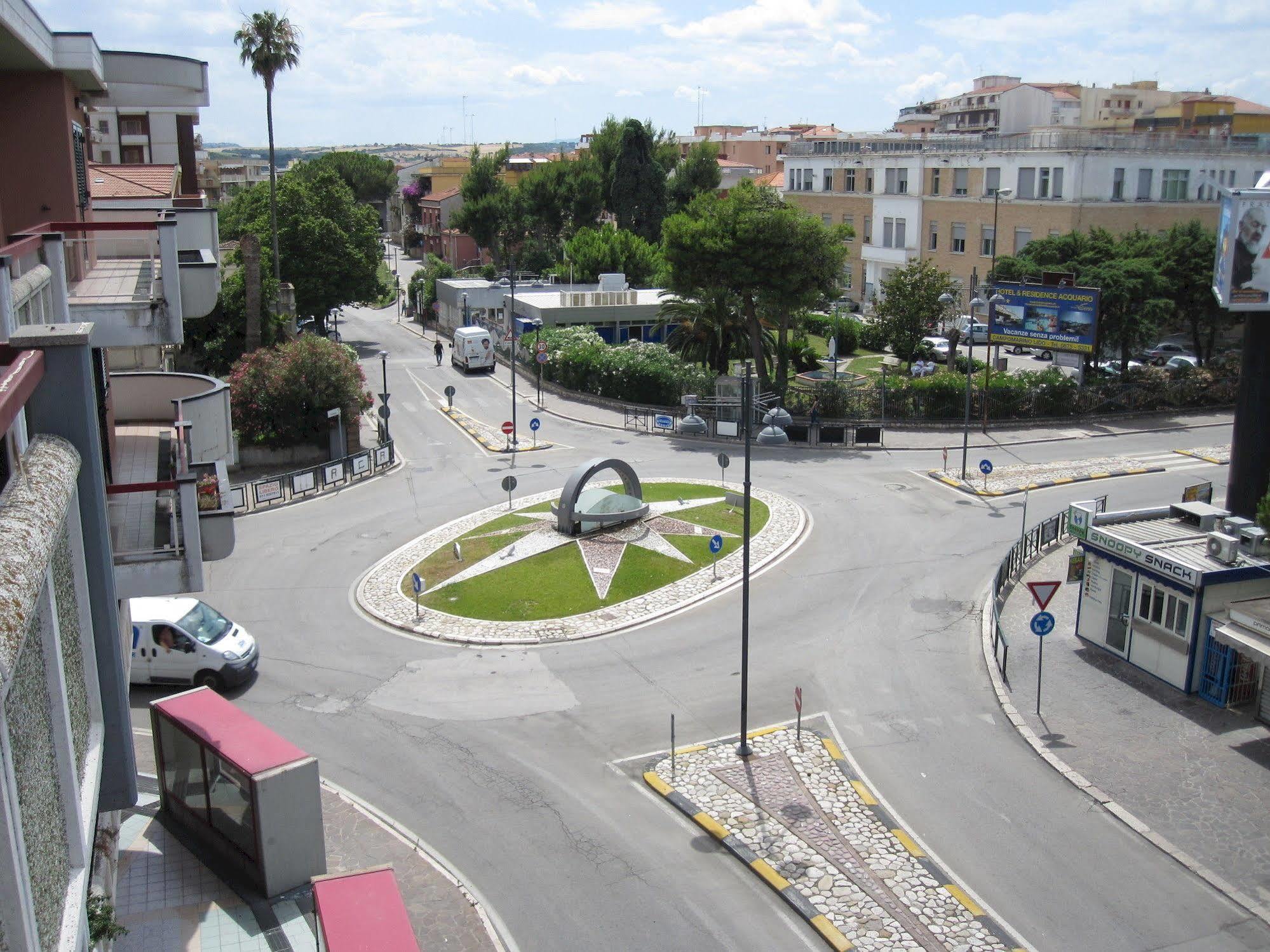 Quarantadue Quindici Hotel Termoli Luaran gambar