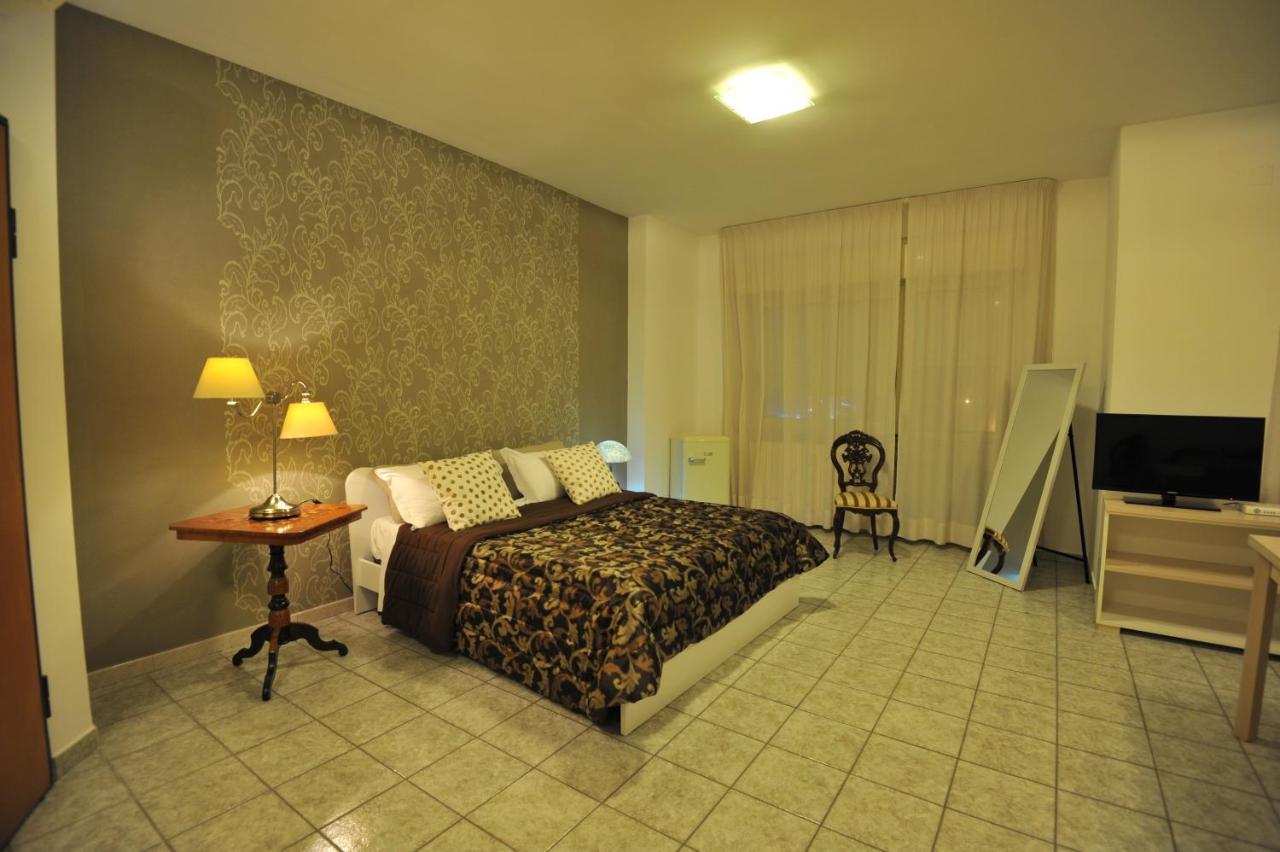 Quarantadue Quindici Hotel Termoli Luaran gambar